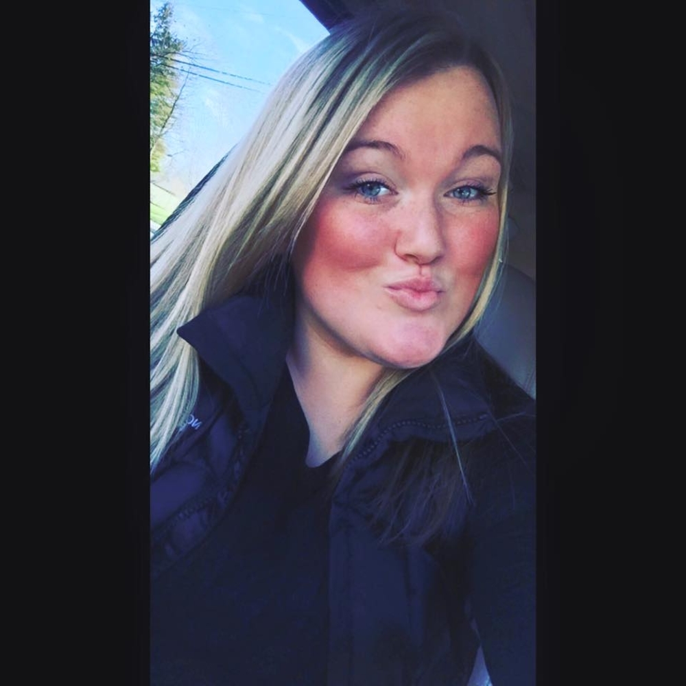 Meet your Posher, Mikayla